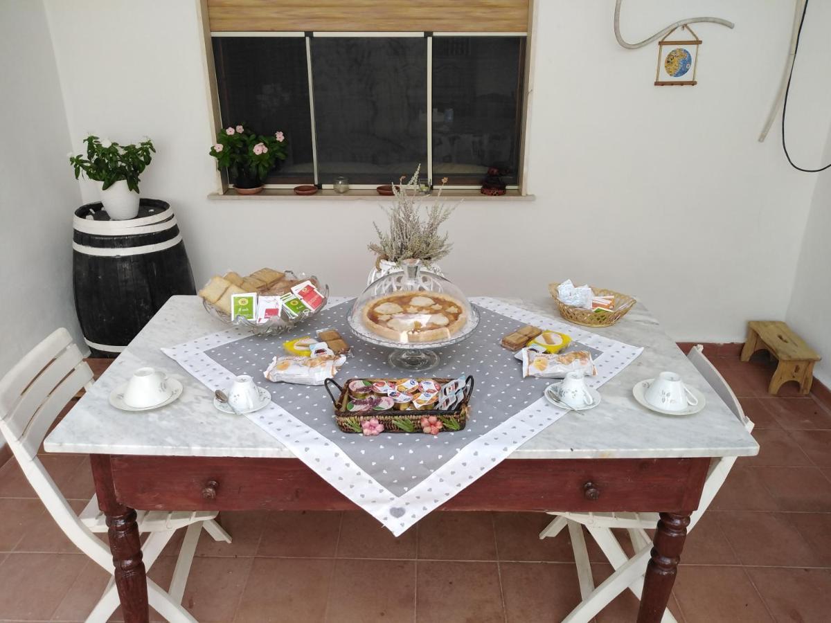 Bed and Breakfast Nonna Dora Muros Exterior foto